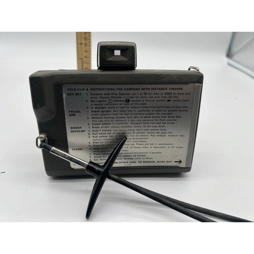 Polaroid Land Camera Square Shooter‎ - Type 88 Film - Vintage